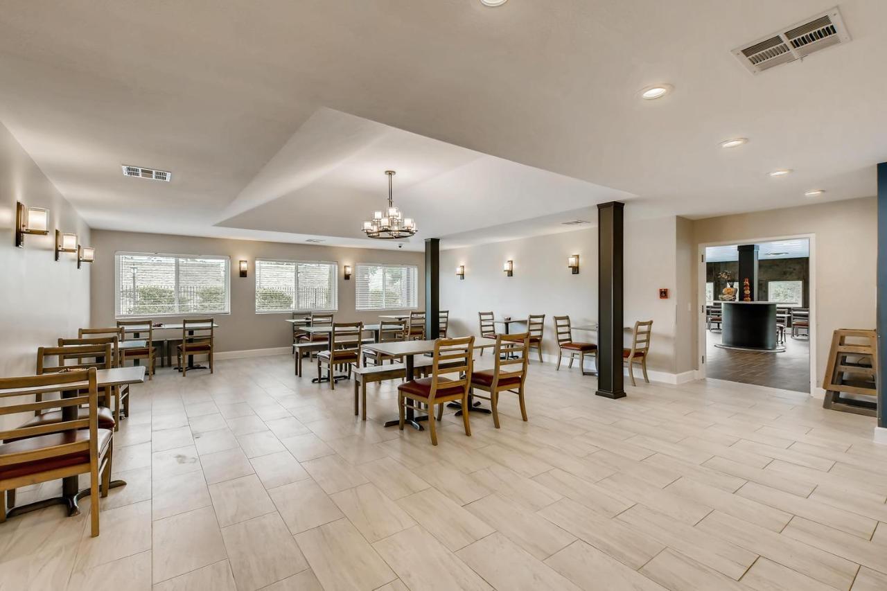 Orangewood Inn And Suites Midtown Austin Ngoại thất bức ảnh
