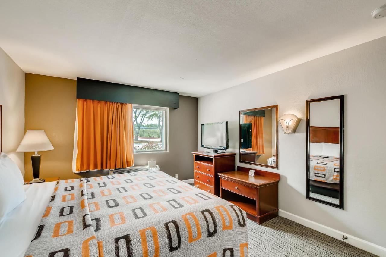 Orangewood Inn And Suites Midtown Austin Ngoại thất bức ảnh