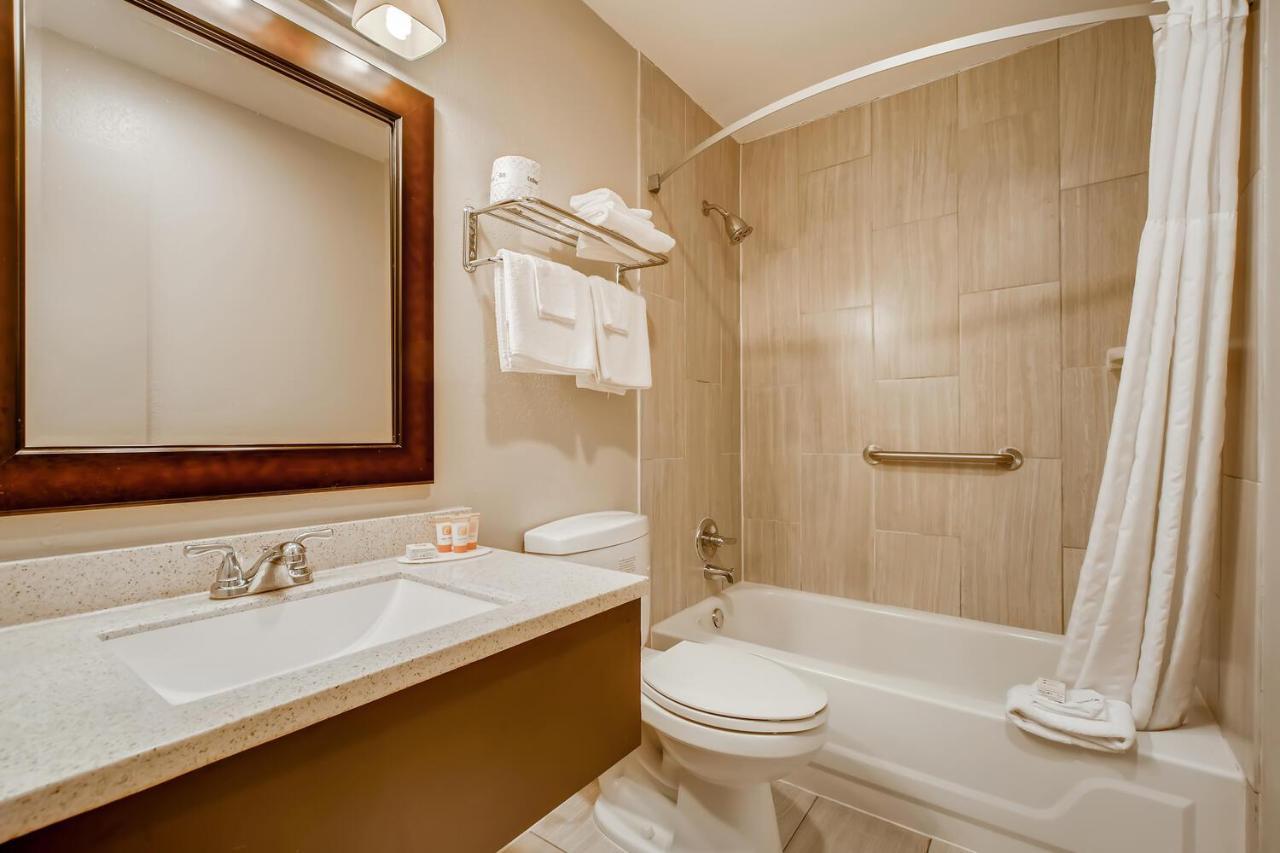 Orangewood Inn And Suites Midtown Austin Ngoại thất bức ảnh