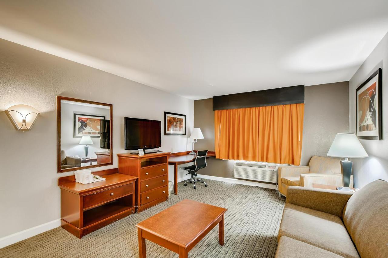 Orangewood Inn And Suites Midtown Austin Ngoại thất bức ảnh