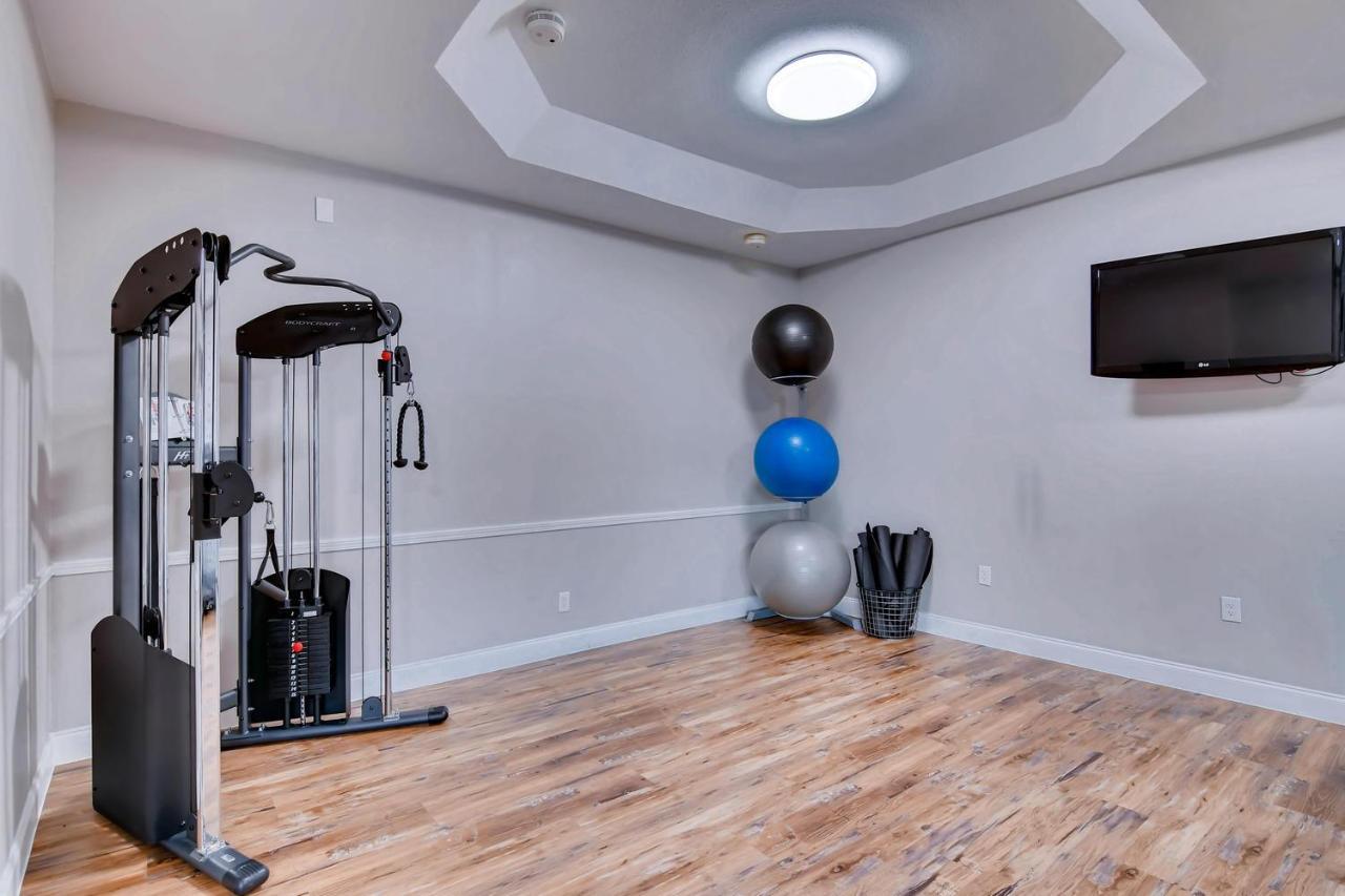 Orangewood Inn And Suites Midtown Austin Ngoại thất bức ảnh